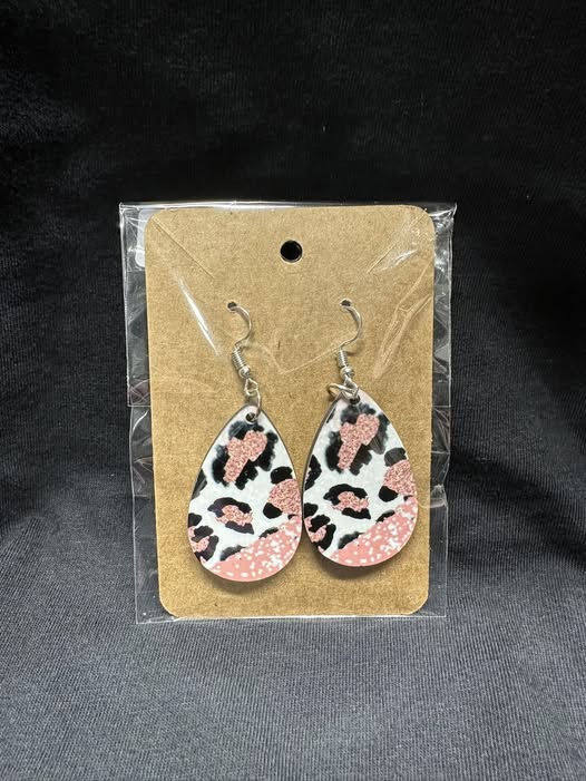 Pink leopard Print Teardrop Earrings